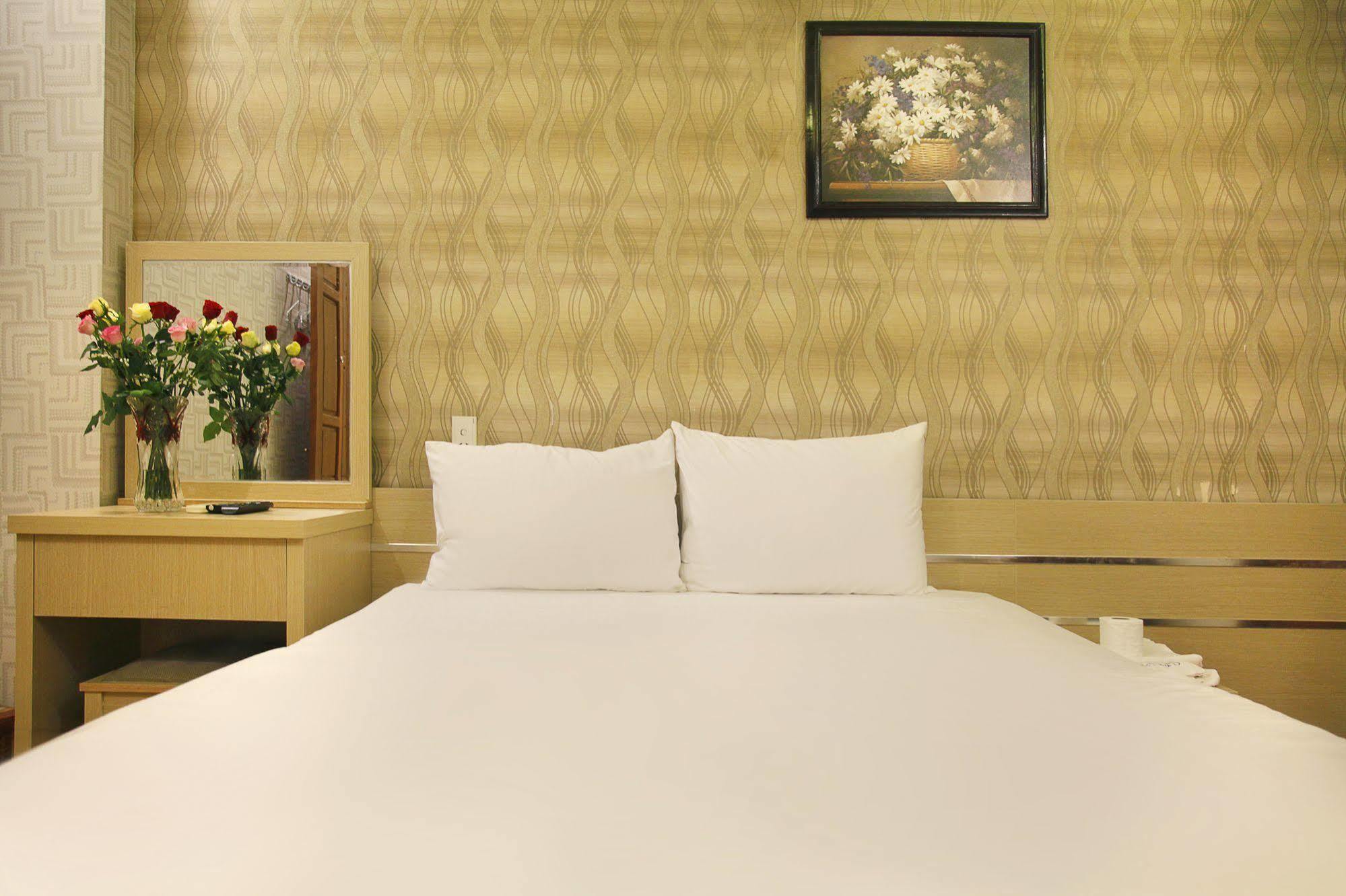 Tuan Phong Hotel Дананг Екстериор снимка