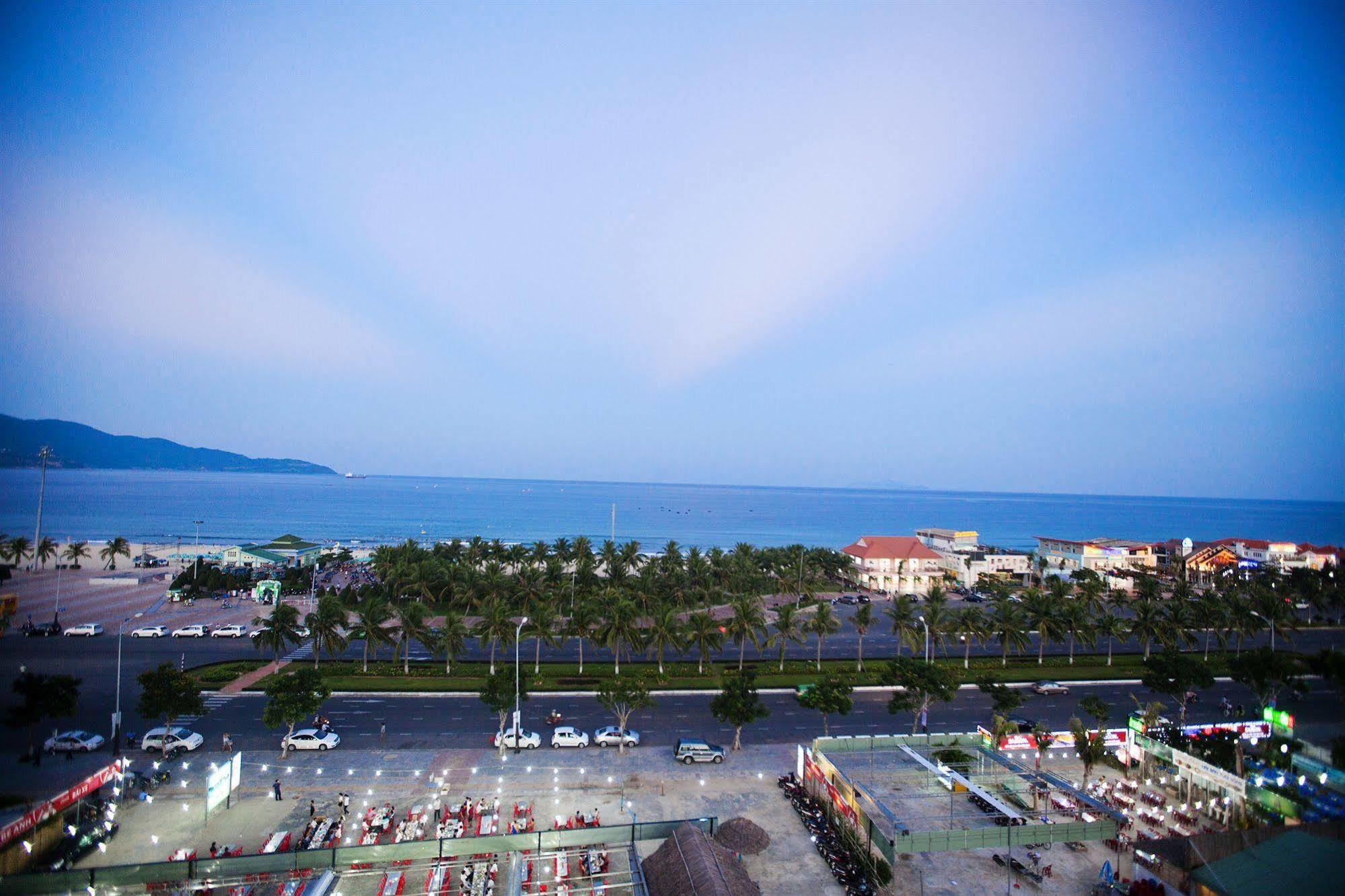 Tuan Phong Hotel Дананг Екстериор снимка